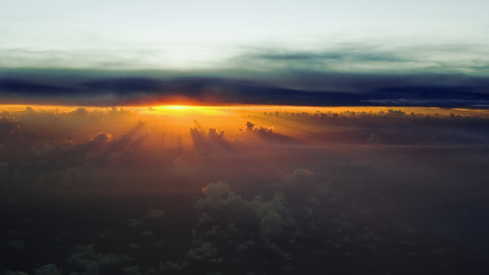 足球宇宙的独特法则，马赛的疯抢密码为何总能破译拜仁的精密机器？