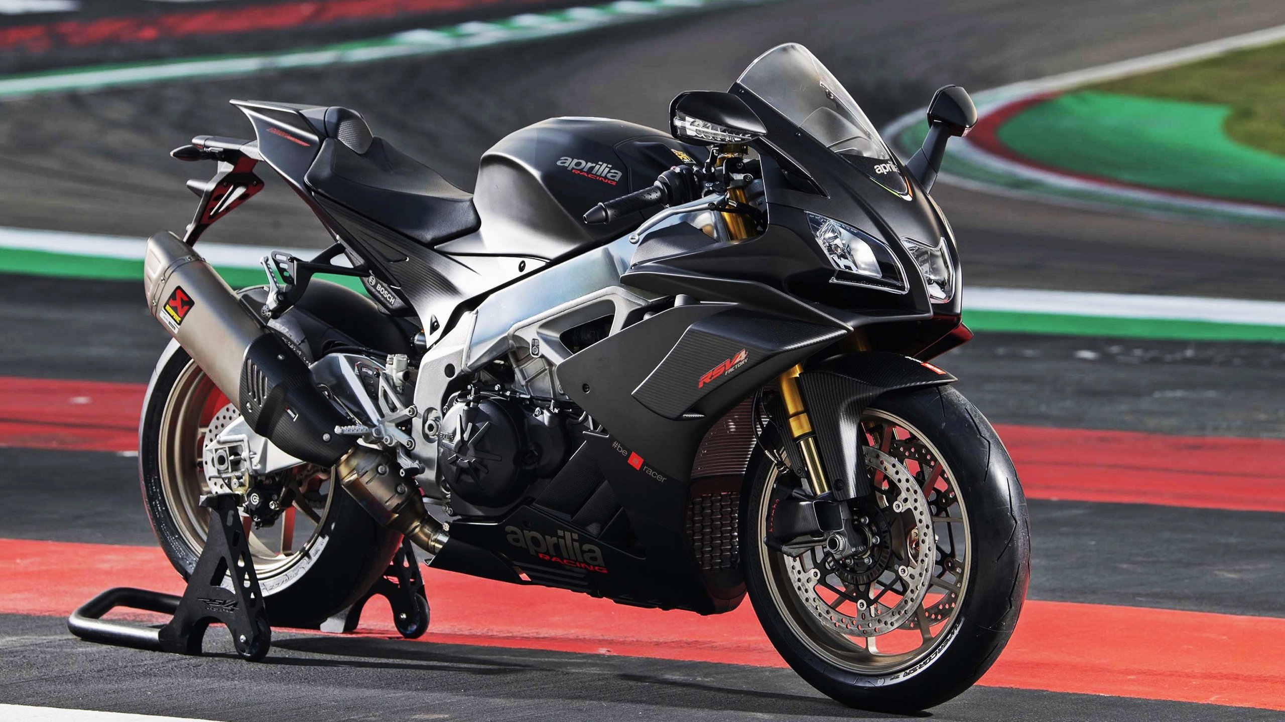 开云体育登录-平行宇宙的西决！数据风暴中猛龙完胜火箭