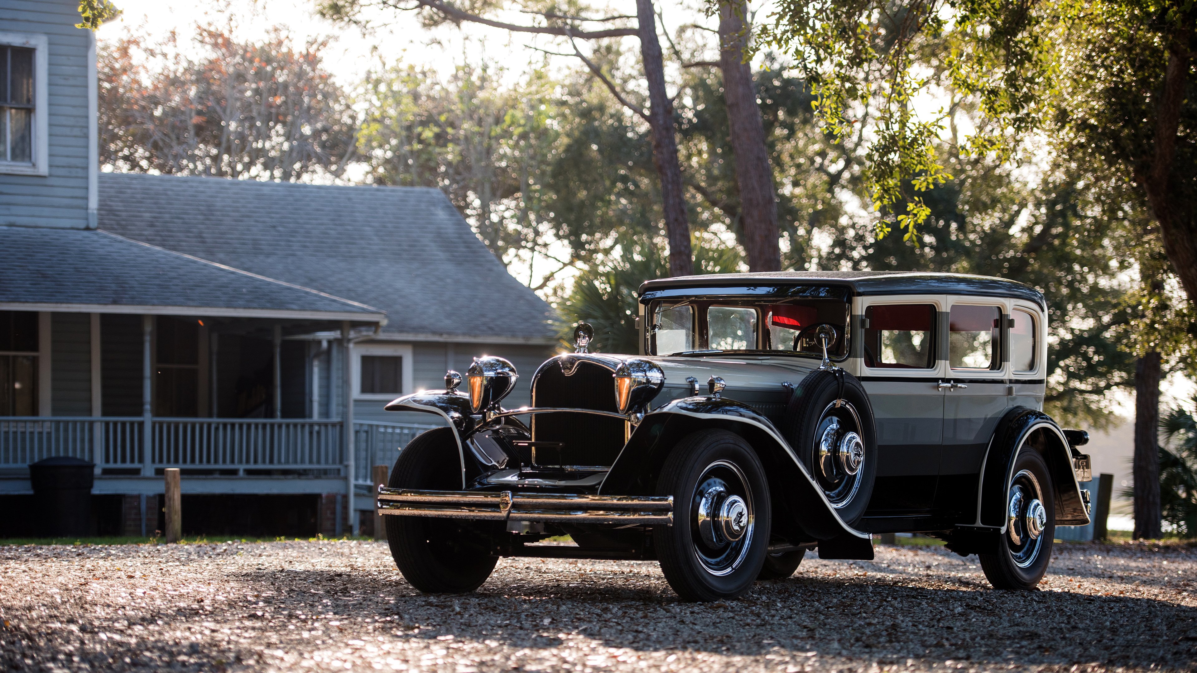 开云体育平台APP-足球与篮球的边界在此刻消融，欧冠上演公牛式突袭，闪电撕裂尼克斯铁幕